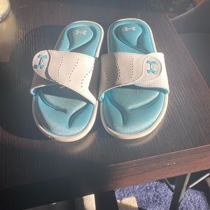 under armour slippers